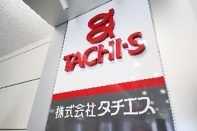Tachi-S signage and logo